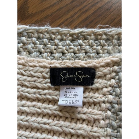 Jessica Simpson winter cream pale green and metallic thread scarf and hat set - Picture 3 of 5